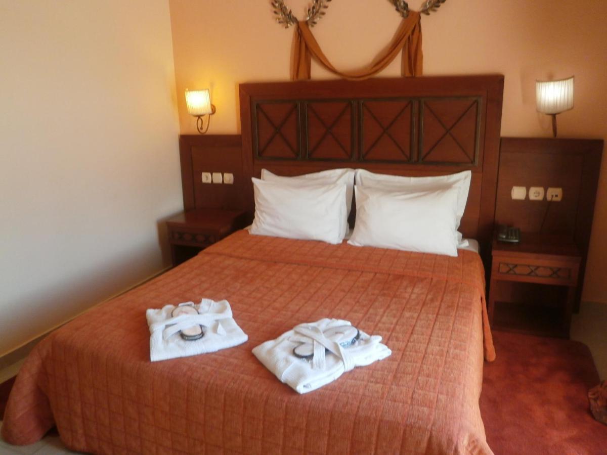 4 Epoxes Hotel Spa Káto Loutrákion Kamer foto