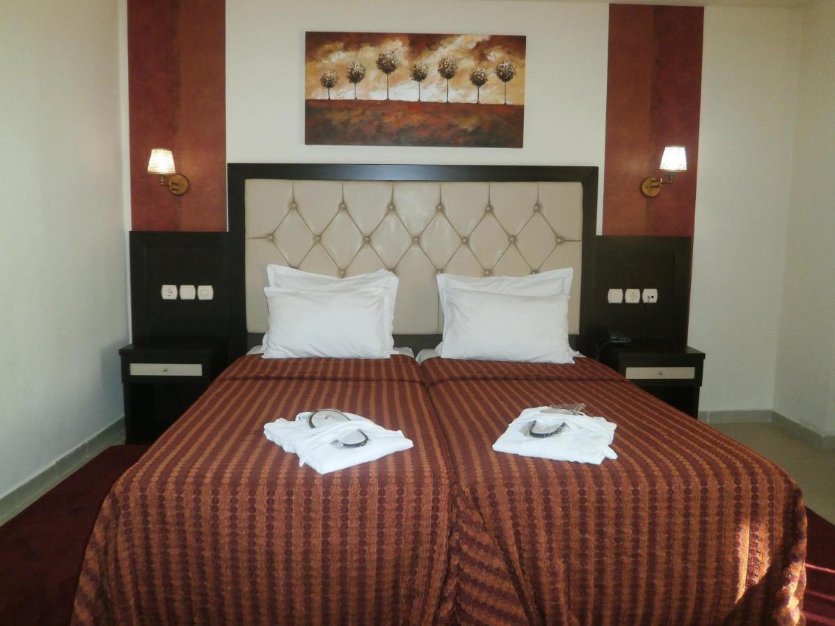 4 Epoxes Hotel Spa Káto Loutrákion Kamer foto